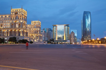 Obraz premium Azerbaijan, Baku at night Azadlig Square in front of the Government House evening side. Platitude Freedom - Azadlig located on the shores of the Caspian Sea.Hotel Absheron Marriott . Neftchiler Avenue