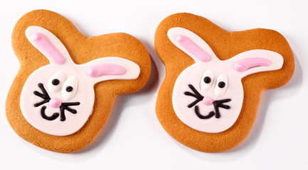 EASTER BUNNY GINGERBREAD BISCUITS