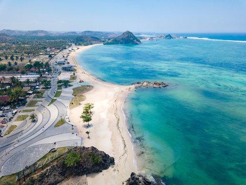 Indonesia, Lombok, Kuta, Aerial view of beach