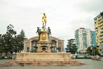 Fototapeta na wymiar Golden fountain Neptune at Theather square, Batumi Georgia