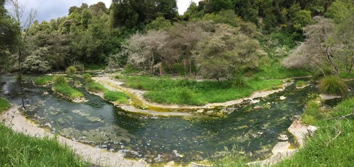 Blauer FLuss in Neuseeland