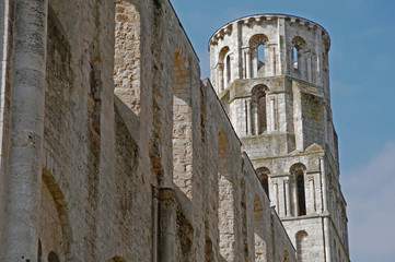 Naklejka premium Le rovine dell'abbazia di San Pietro di Jumièges, Normandia, Francia