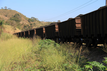 Obraz premium train in the mountains