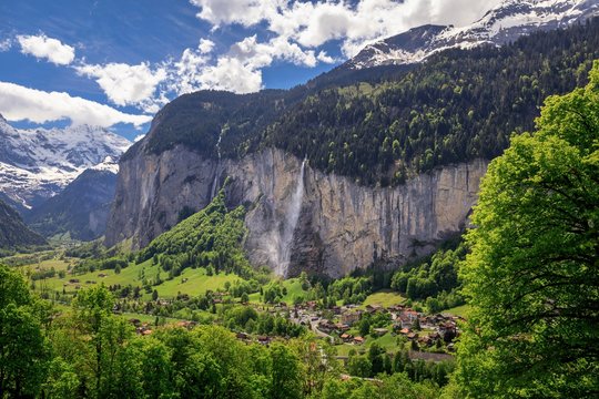 View of Lauterbrunnen with Staubbach Falls, Interlaken-Oberhasli, Bern, Switzerland, Europe