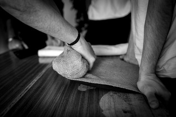 Costal mano costalero manual semana santa Sevilla