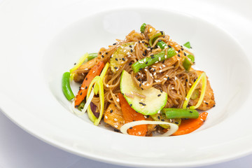 Asian noodles with chicken