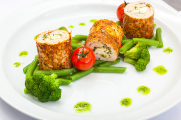 Chicken roll on green beans