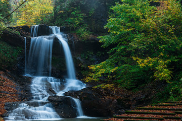 秋の木窪大滝