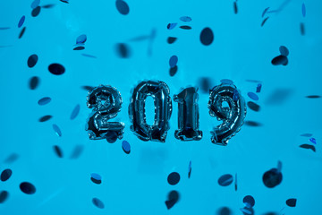 2019 new year air balloons with confetti