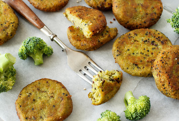 Fried vegetarian broccoli and quinoa burgers