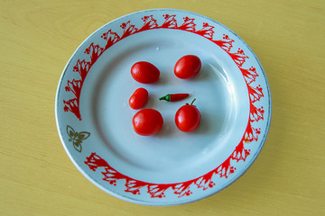 Томаты и перец малютки