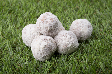 Set of organic gluten free raw cakes