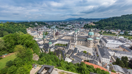 Fototapeta na wymiar Panorama von Salzburg, Oesterreich