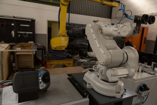 Robotic machine in warehouse
