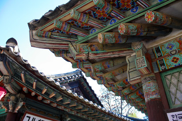 Fototapeta na wymiar korean temple roof