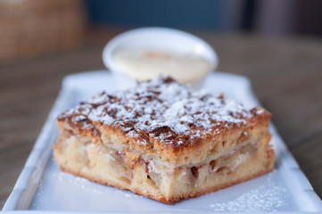 Apple pie with custard sauce