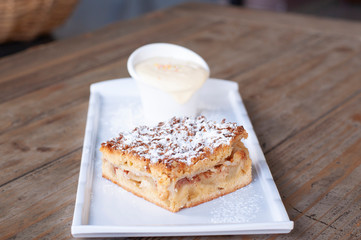 Apple pie with custard sauce