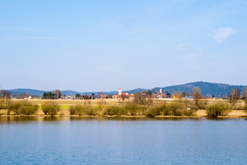 Fototapeta na wymiar Lake Silbersee in Treffelstein and Tiefenbach