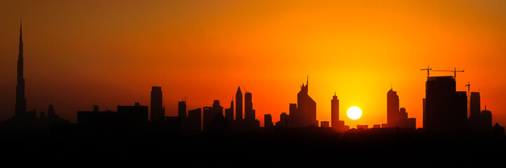 Fototapeta na wymiar Dubai skyscrapers during sunset