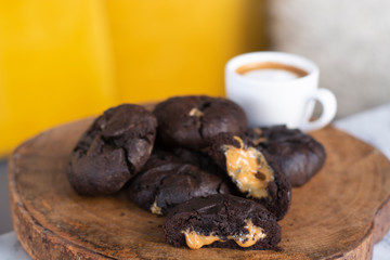 Chocolate caramel cookies with macchiato