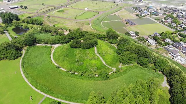 ドローン空撮　日本の古墳　埼玉古墳群
