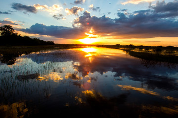 Fototapeta premium sunset over lake