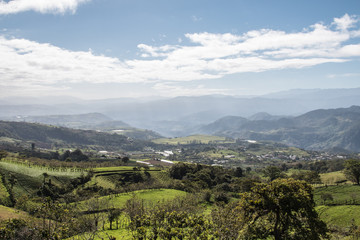 Fototapeta premium Traumhaftes Hochland in der Nähe von Monteverde in Costa Rica