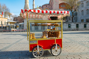 Cart with simits Turkish bagels in Istanbul © Kotangens