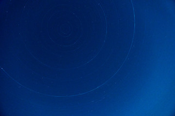Concentric circles from the starry sky