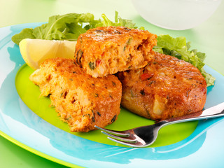 SALMON FISHCAKES