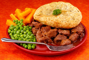 STEAK PIE DINNER