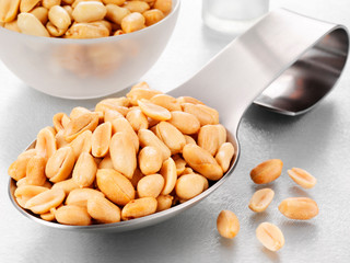 SPOONFUL OF ROASTED PEANUTS