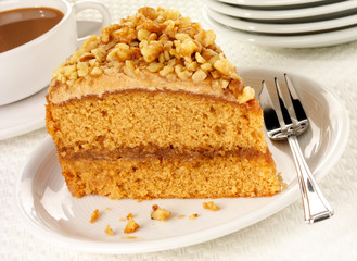 COFFEE AND WALNUT CAKE