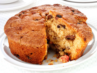 FARMHOUSE FRUIT CAKE