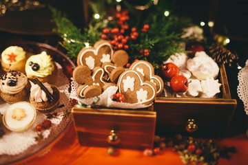 Showcase with Christmas cookies