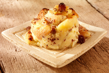 BREAD AND BUTTER PUDDING