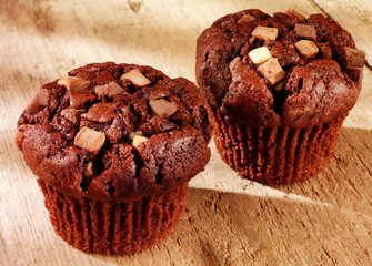 CHOCOLATE MUFFINS