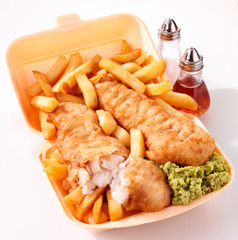 TAKEAWAY FISH AND CHIPS WITH MUSHY PEAS