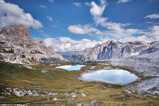 Lagos Dolomitas Alpes Italia