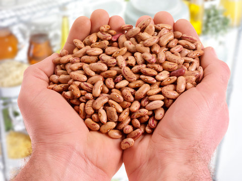 HANDFUL OF CRAB EYE BEANS