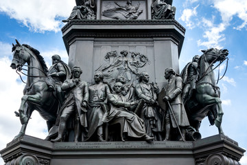 Obraz premium Reiterstandbild Alter Fritz in Berlin Unter den Linden