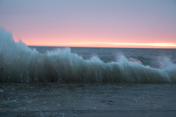 Fototapeta premium Waves at Sunrise