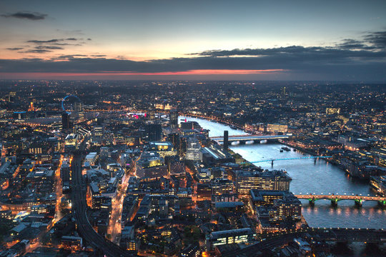 London's sight from the Shard building © Guido