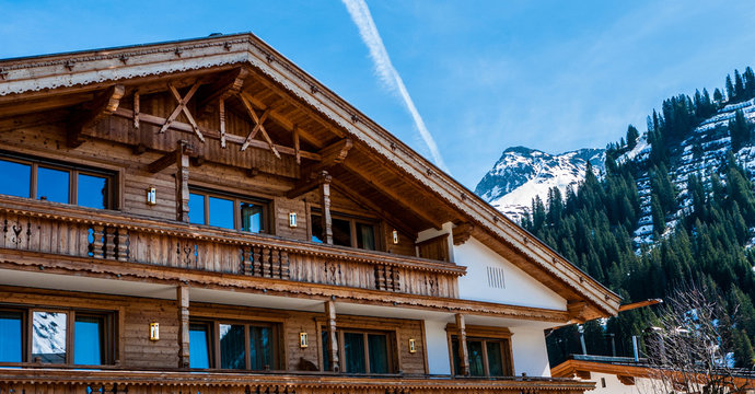 Lech Building