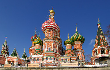 Fototapeta na wymiar Pokrov Church in Moscow