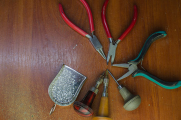 Desktop for craft jewellery making with professional tools.
