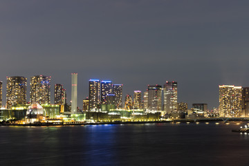 Fototapeta na wymiar 台場から眺める東京の夜景