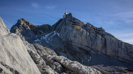 Naklejka na ściany i meble Gipfel des Säntis in den schweizer Alpen