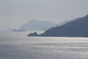 Isola di Capri dalla costiera amalfitana