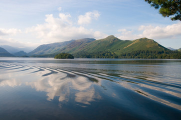 Fototapeta na wymiar Derwent Water with Catbells, Lake District, Cumbria, England